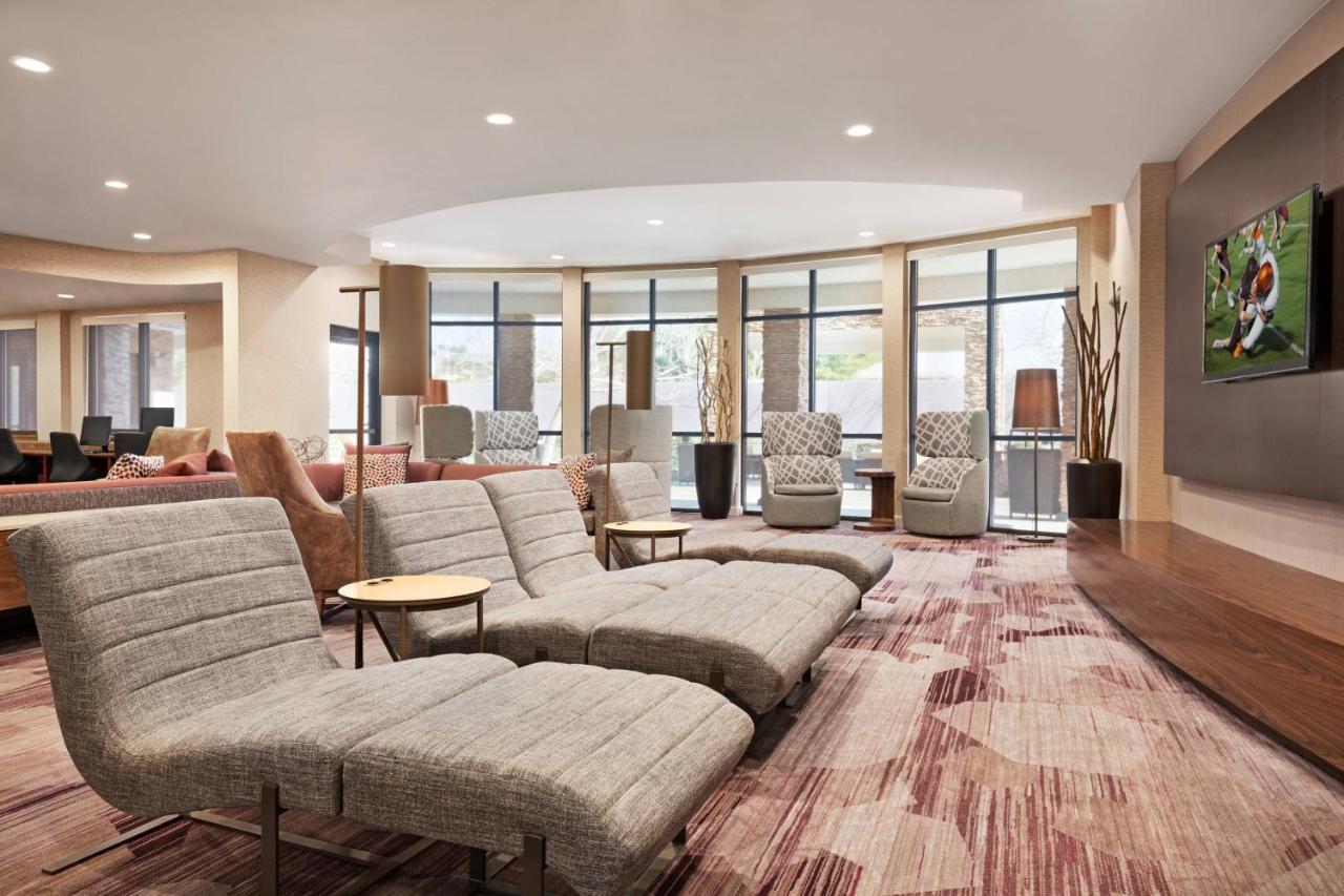 Courtyard By Marriott Sacramento Folsom Hotell Exteriör bild