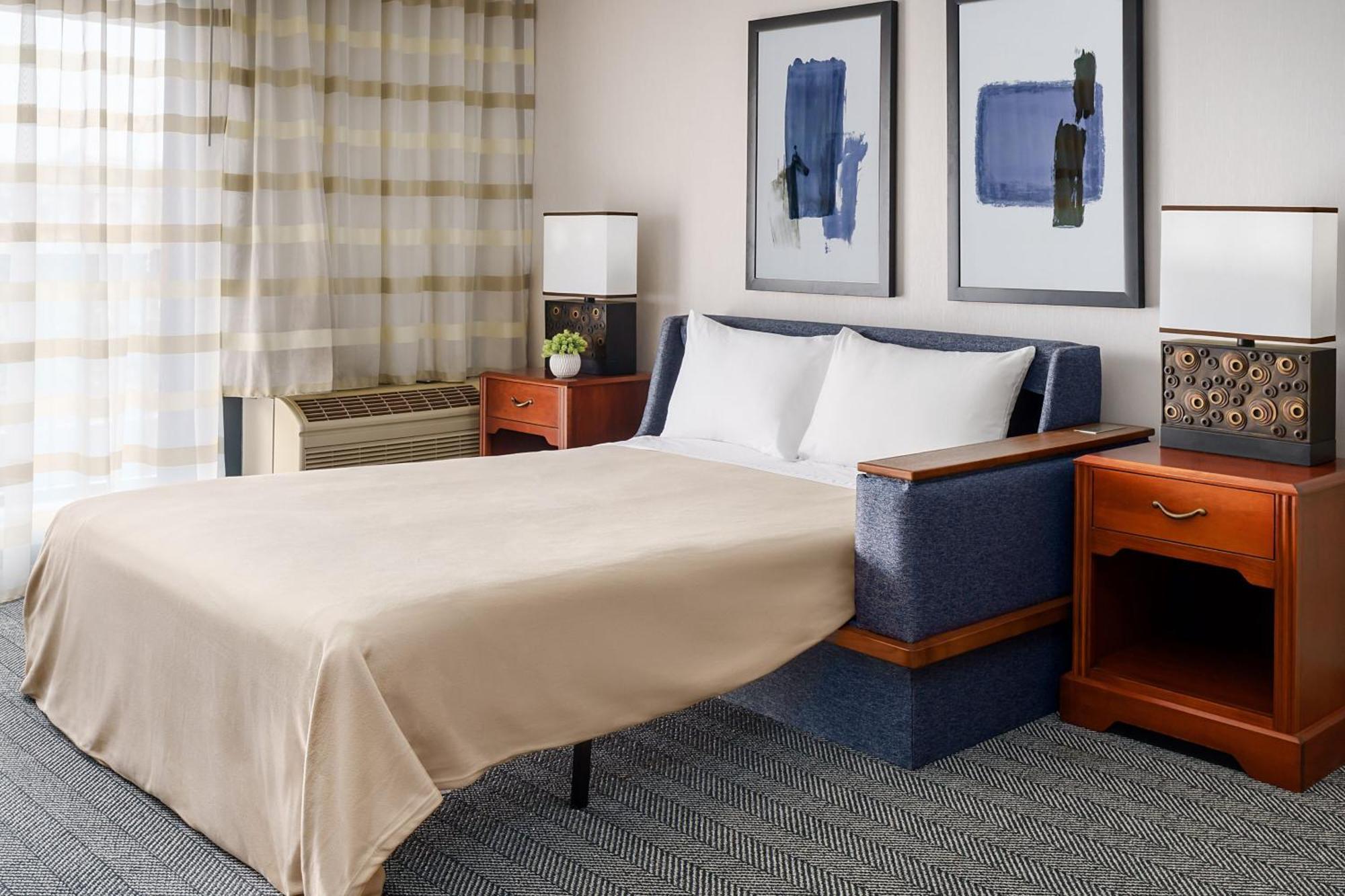 Courtyard By Marriott Sacramento Folsom Hotell Exteriör bild