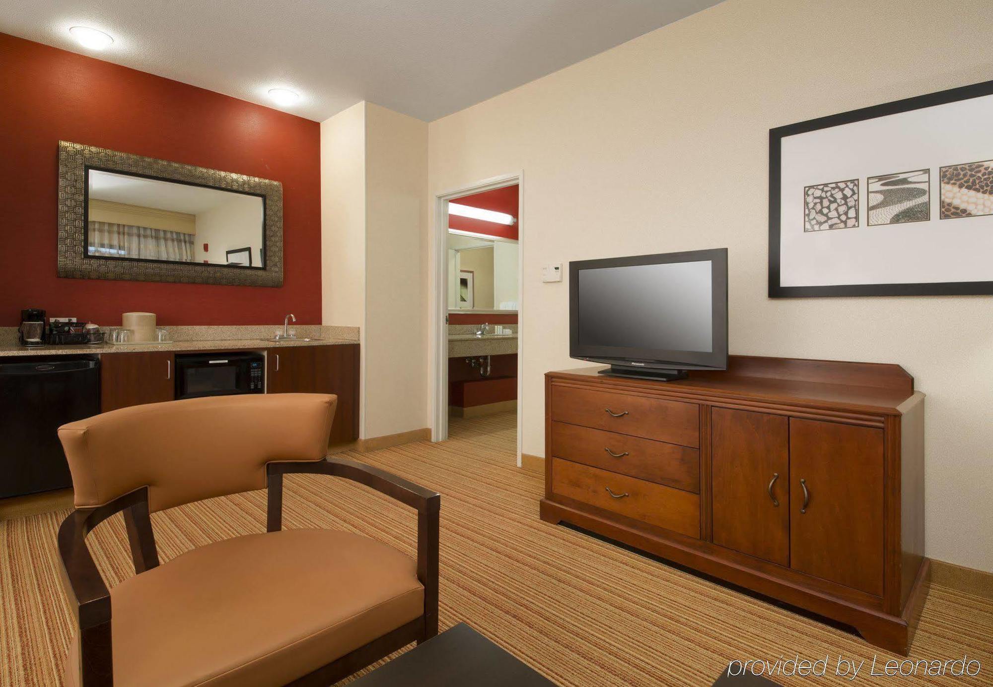 Courtyard By Marriott Sacramento Folsom Hotell Exteriör bild