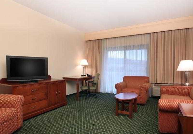 Courtyard By Marriott Sacramento Folsom Hotell Rum bild