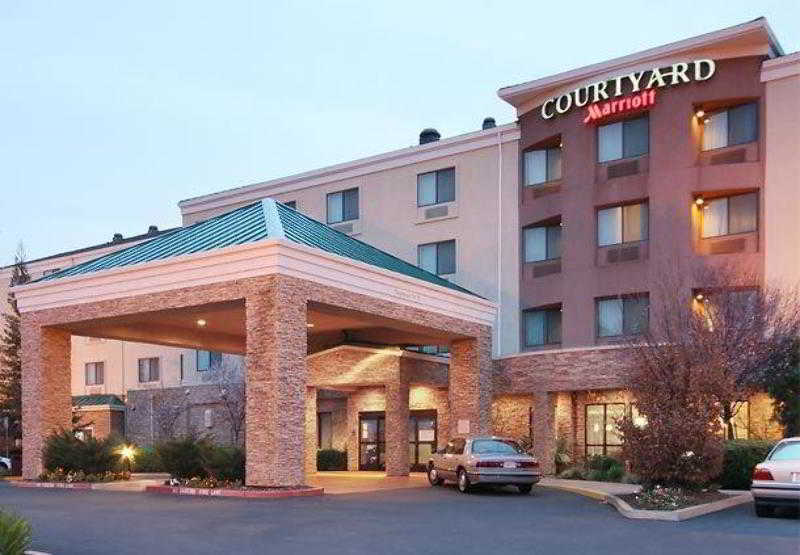 Courtyard By Marriott Sacramento Folsom Hotell Exteriör bild